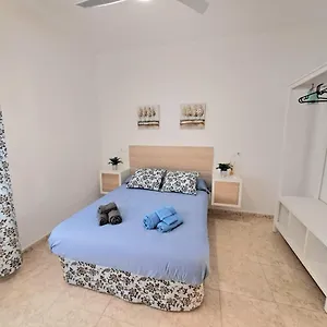 Apt. Cerca De La Playa Y Airport Appartement